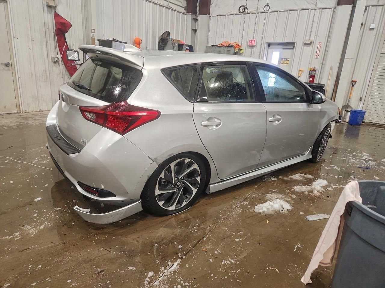 2017 Toyota Corolla im