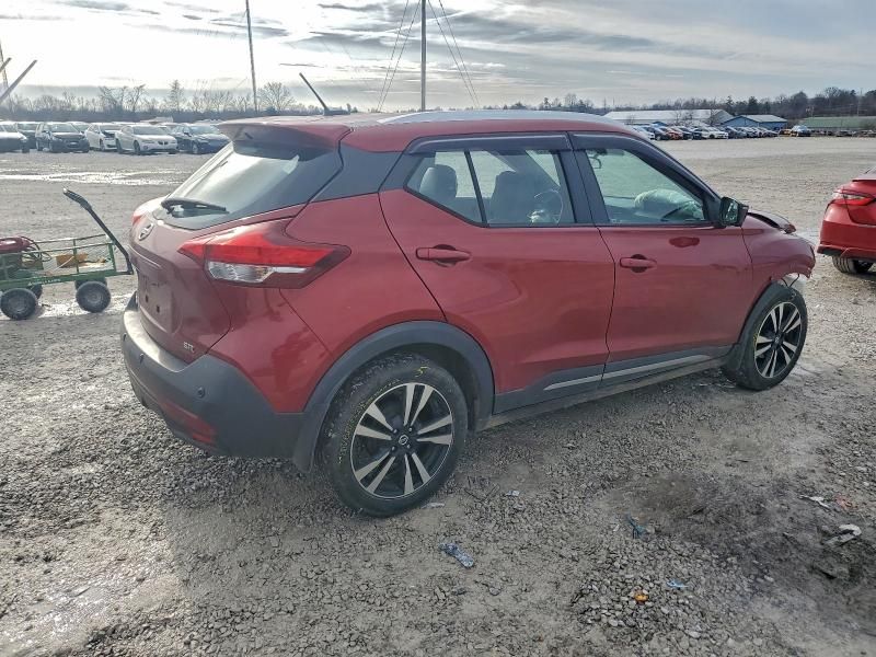2020 Nissan Kicks sr