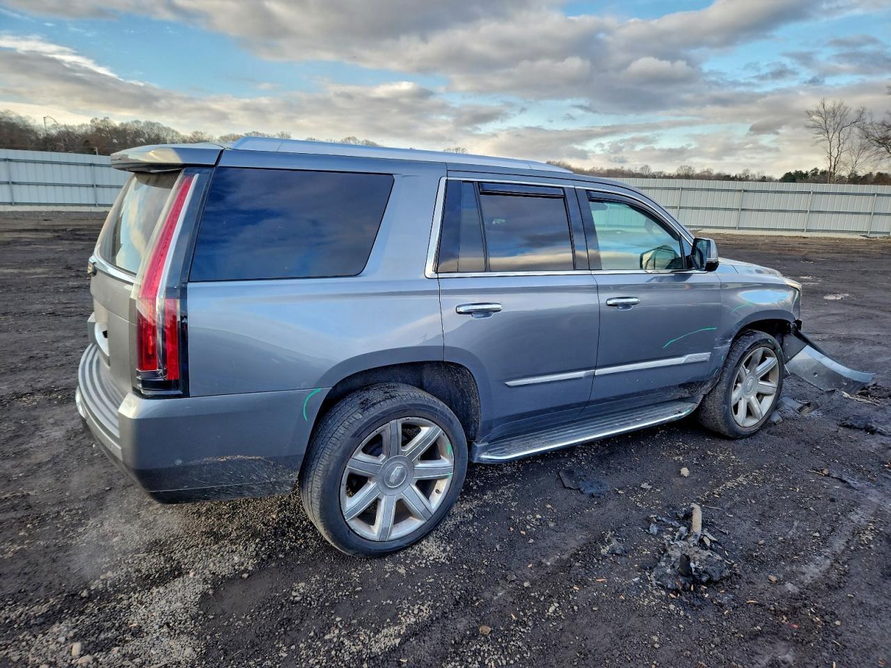 2019 Cadillac Escalade Luxury