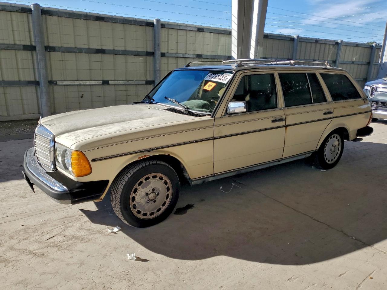 1984 Mercedes-Benz 300 tdt