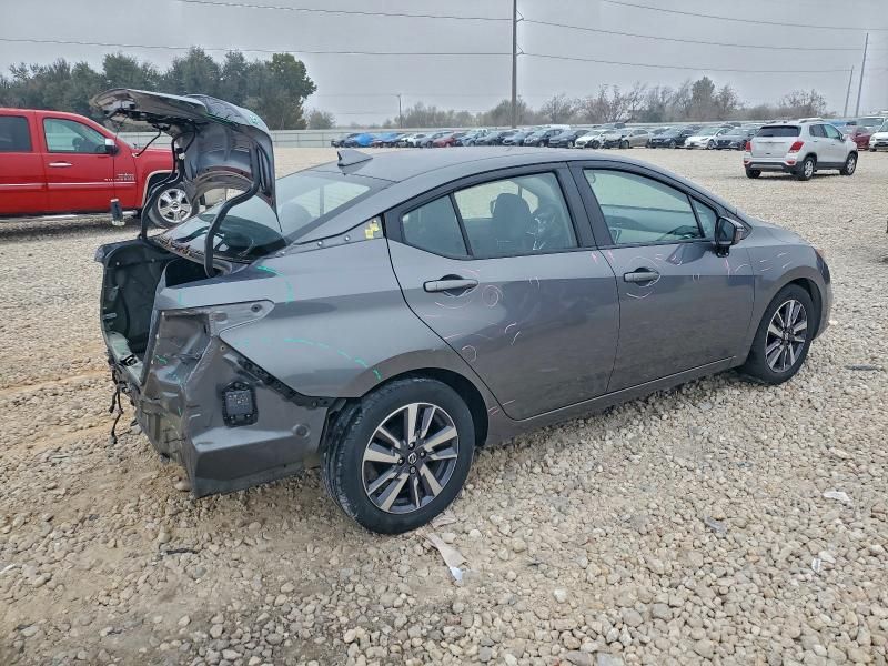 2020 Nissan Versa sv
