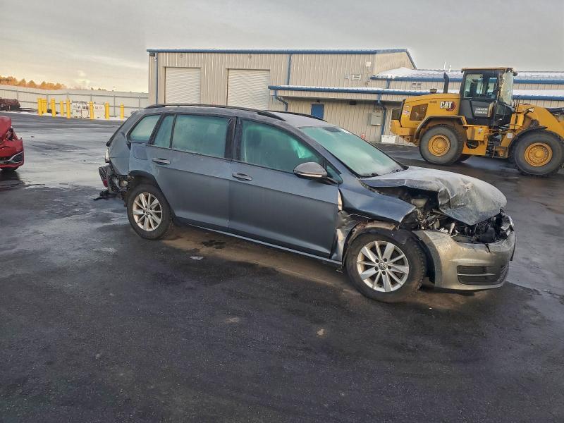 2015 Volkswagen Golf Sportwagen s