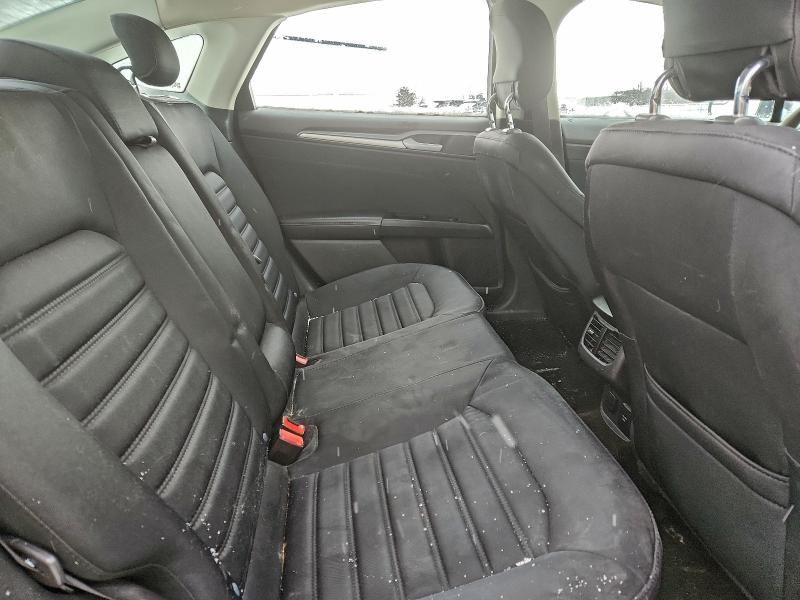 2013 Ford Fusion se Hybrid