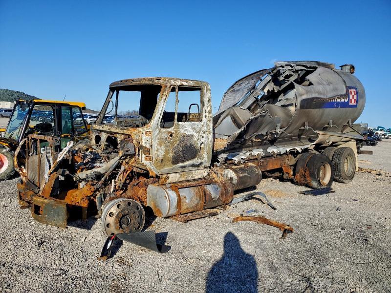 2003 International 7600 Ready MIX Truck