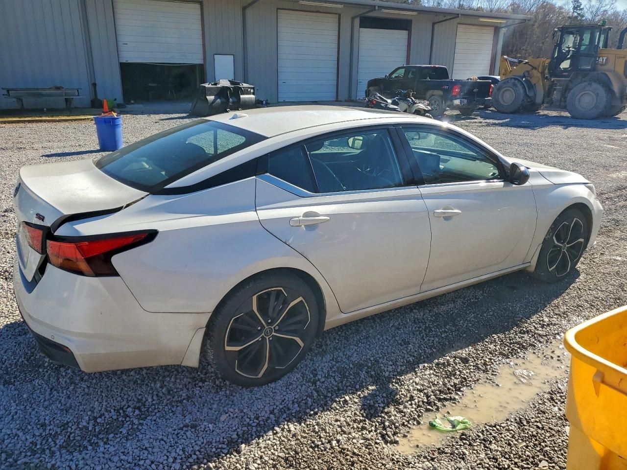 2024 Nissan Altima sr