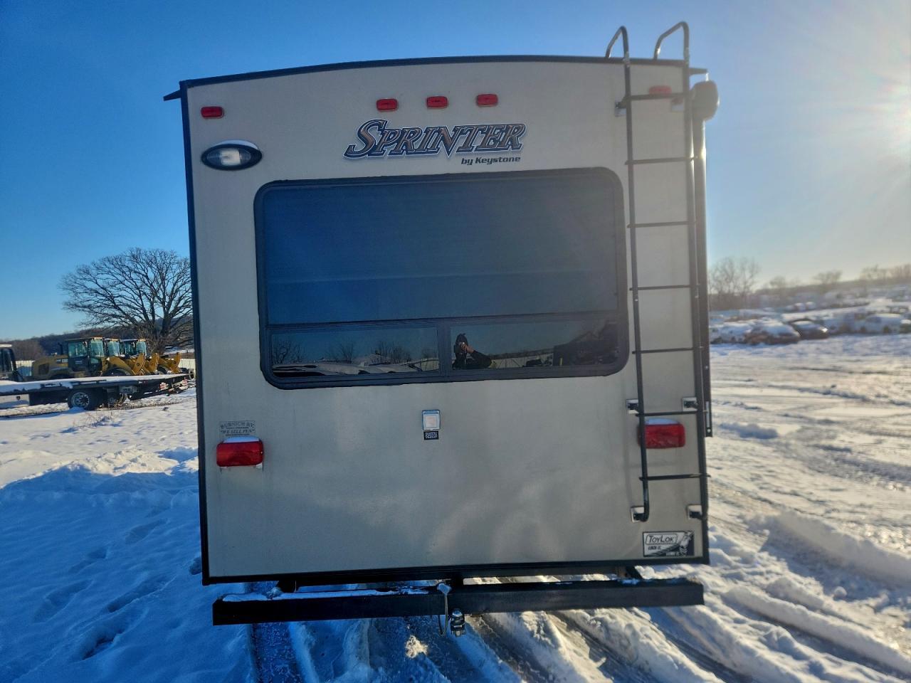 2015 Keystone Arcadia 37-Camper