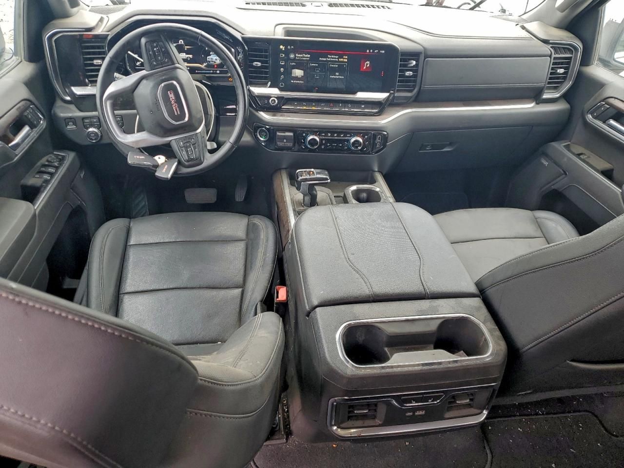 2025 GMC Sierra K1500 slt