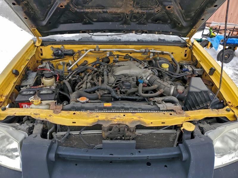 2002 Nissan Frontier Crew cab xe