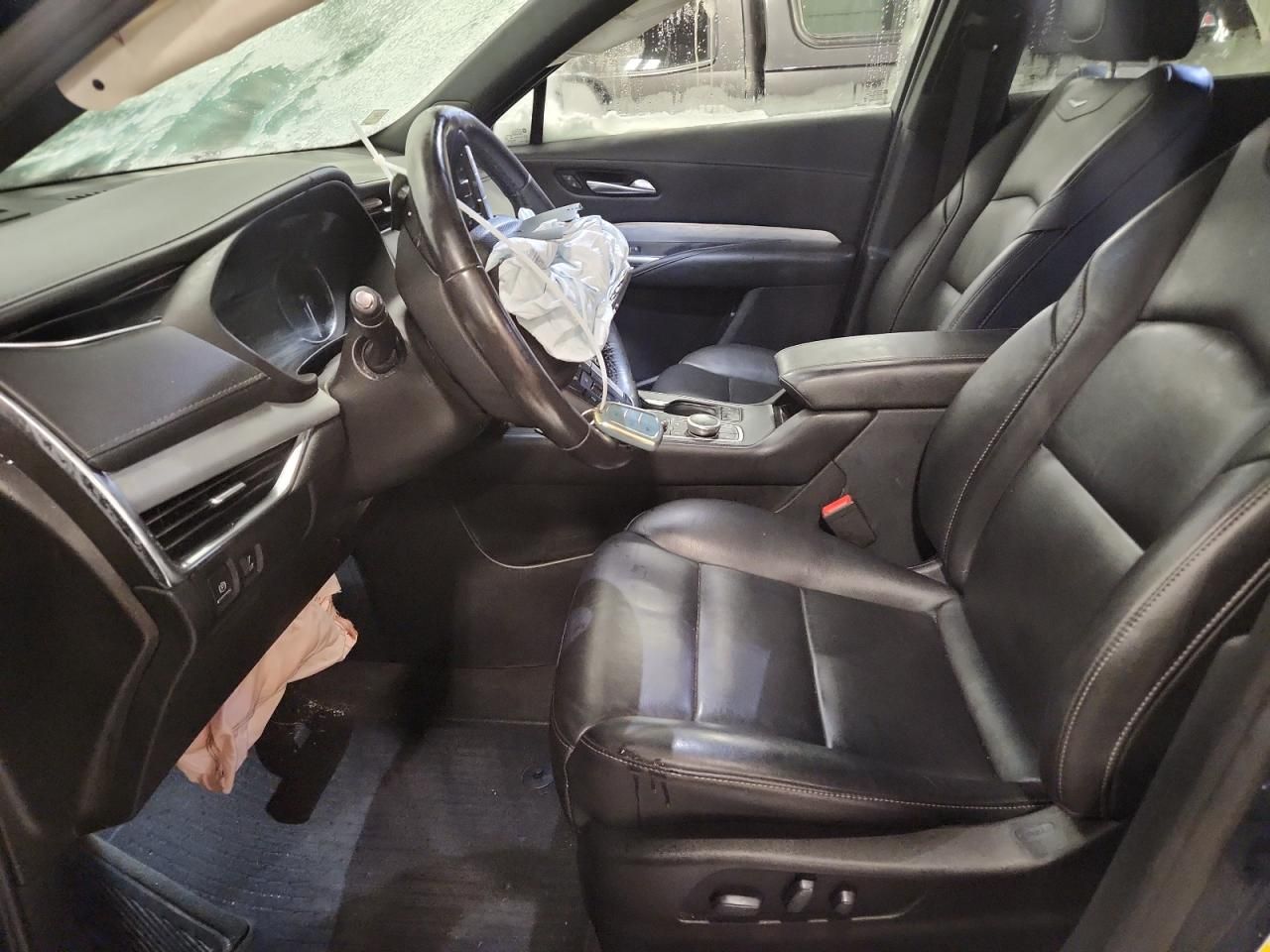 2020 Cadillac XT4 Premium Luxury