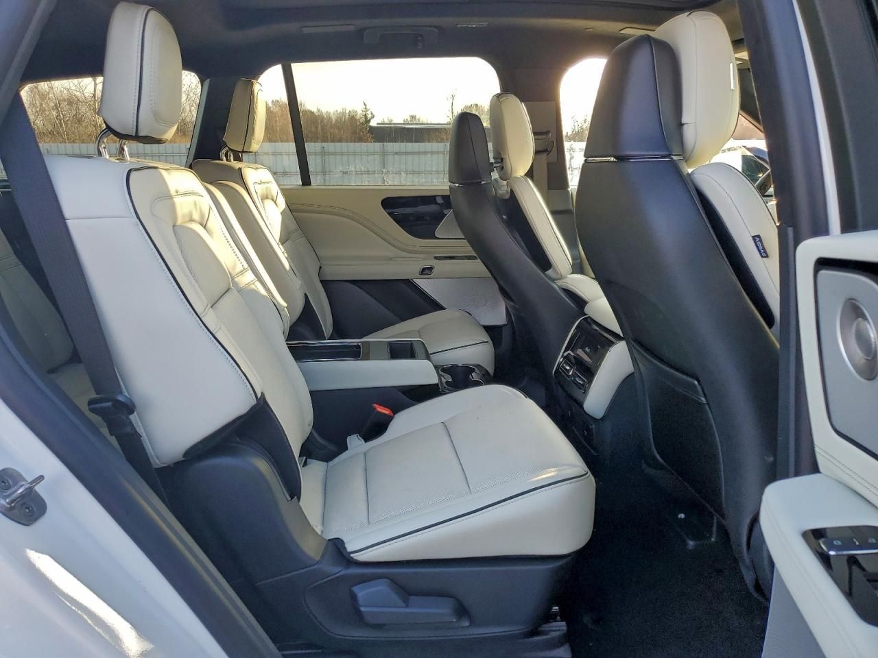 2025 Lincoln Aviator Black Label