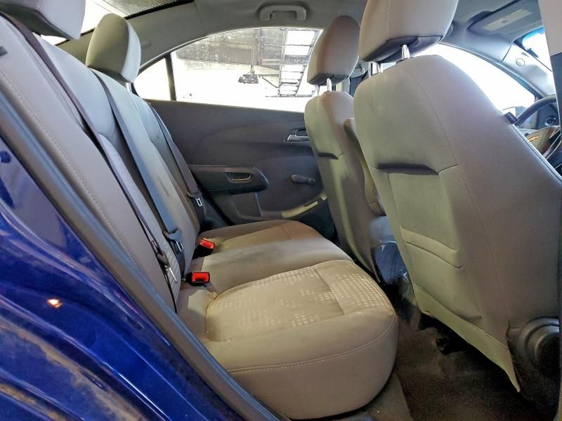 2013 Chevrolet Sonic ls