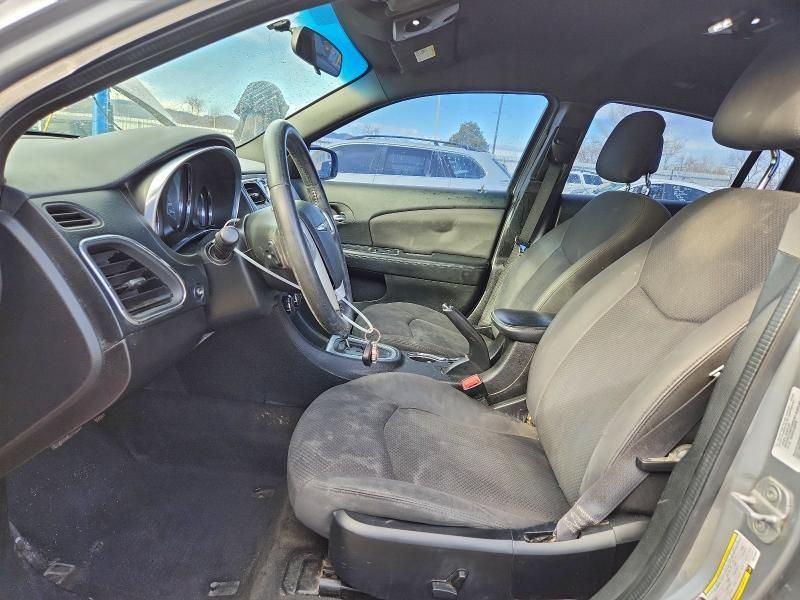 2013 Chrysler 200 Touring