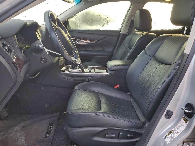 2018 Infiniti Q70 3.7 Luxe