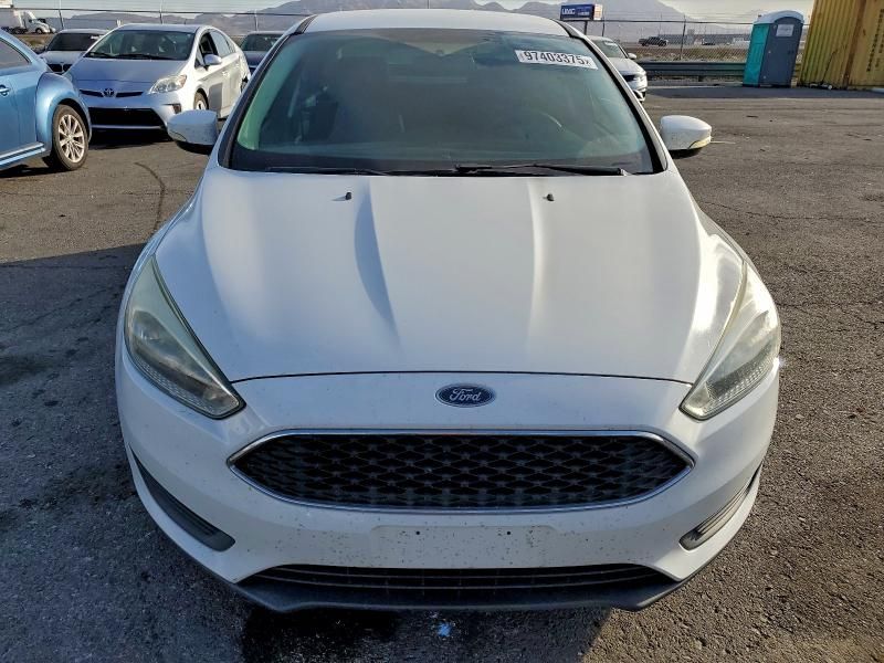 2017 Ford Focus se