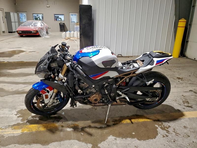2022 BMW S 1000 rr
