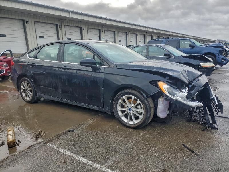 2020 Ford Fusion se