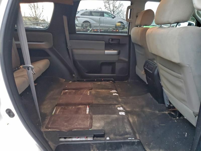 2021 Toyota Sequoia SR5