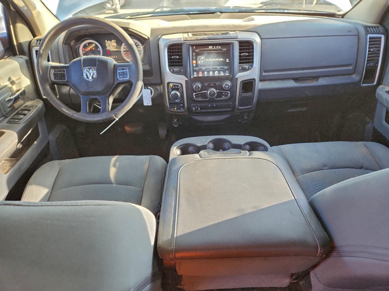 2016 Dodge RAM 1500 SLT