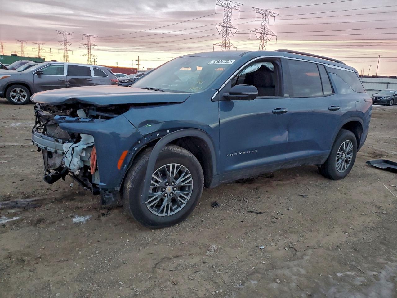 2025 Chevrolet Traverse lt