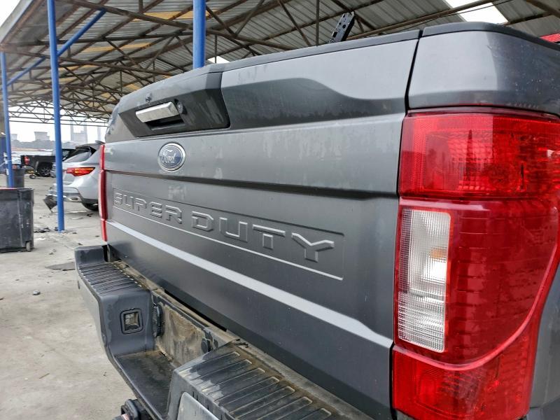 2022 Ford Super Duty F-350 w