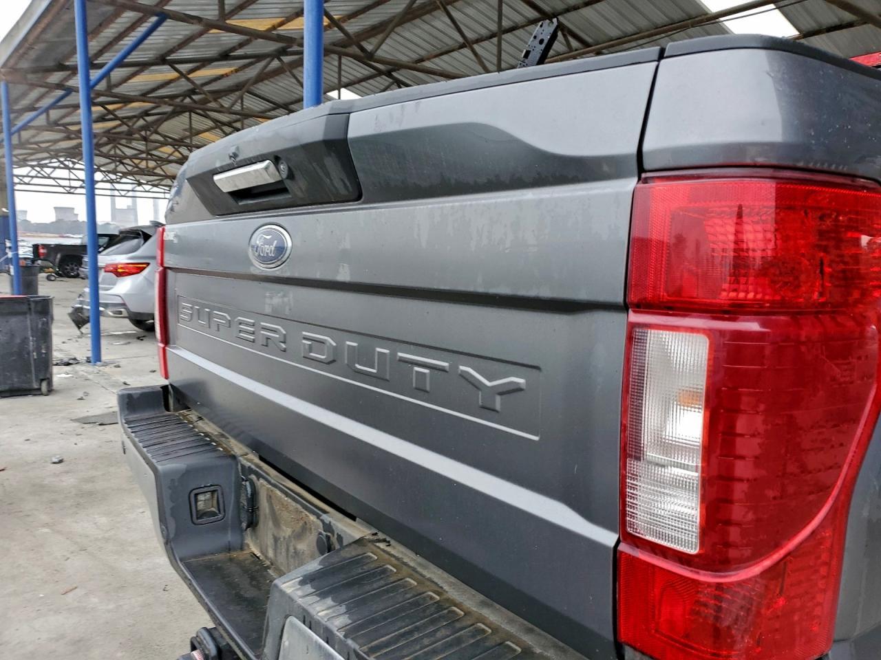 2022 Ford Super Duty F-350 w
