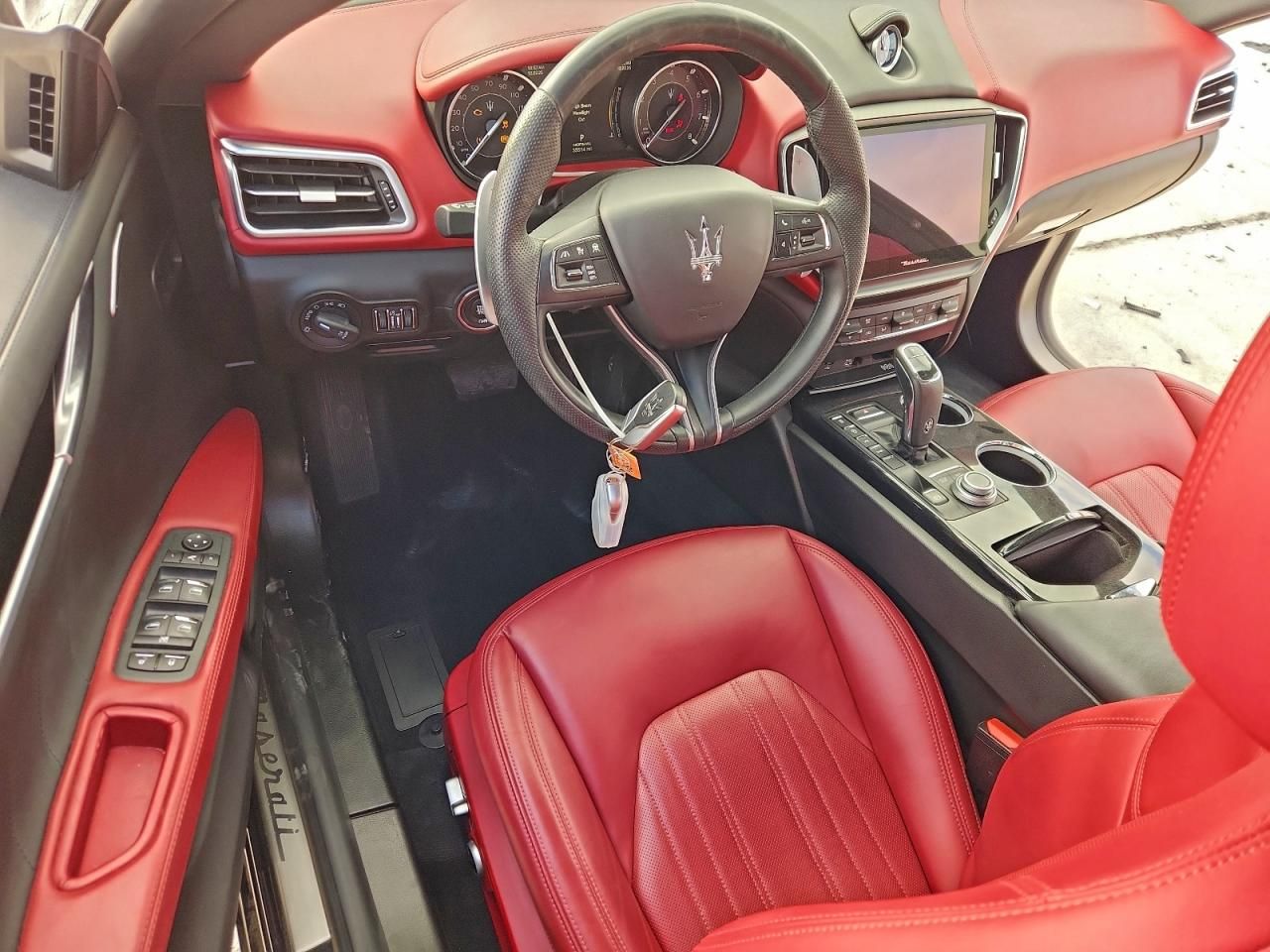 2022 Maserati Ghibli Modena