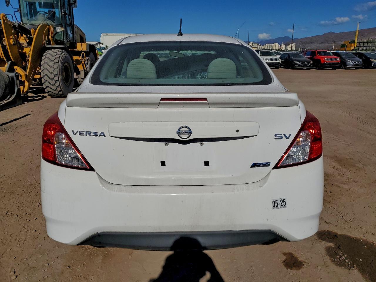 2015 Niss Versa