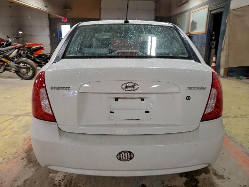 2010 Hyundai Accent gls