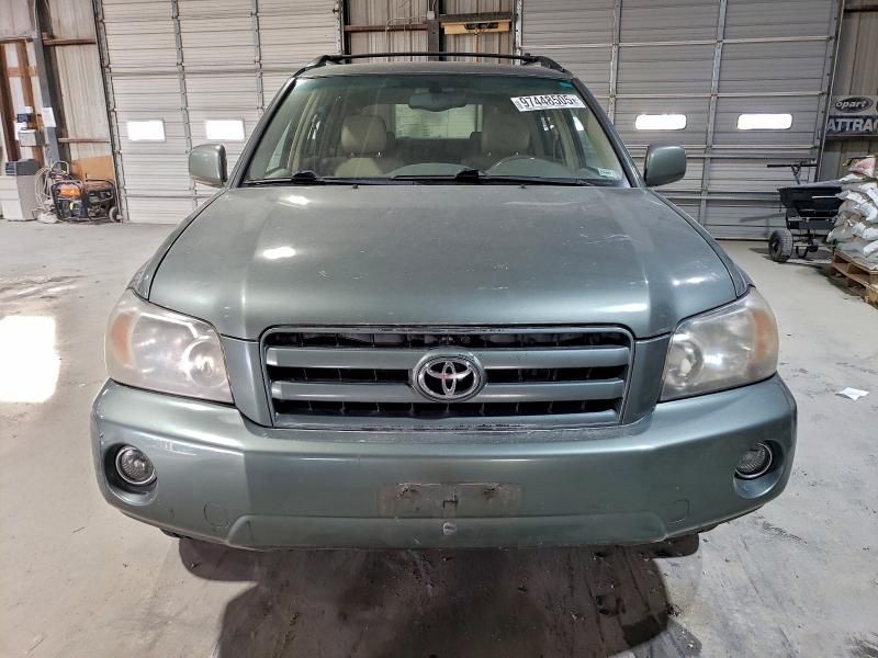 2004 Toyota Highlander