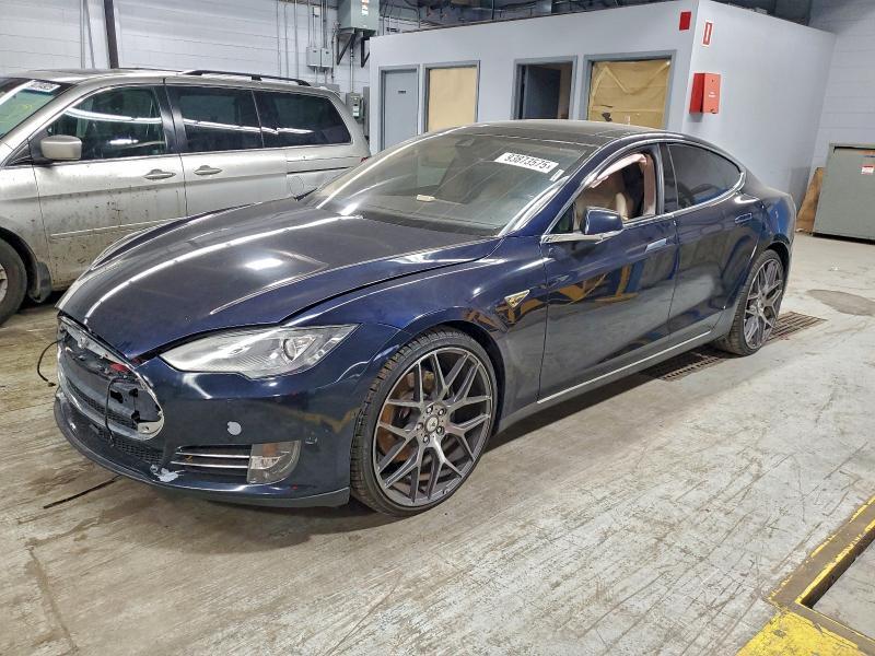 2015 Tesla Model s P85d