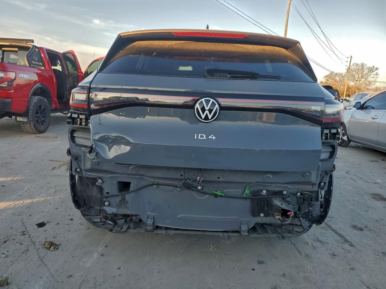 2023 Volkswagen Id.4 pro