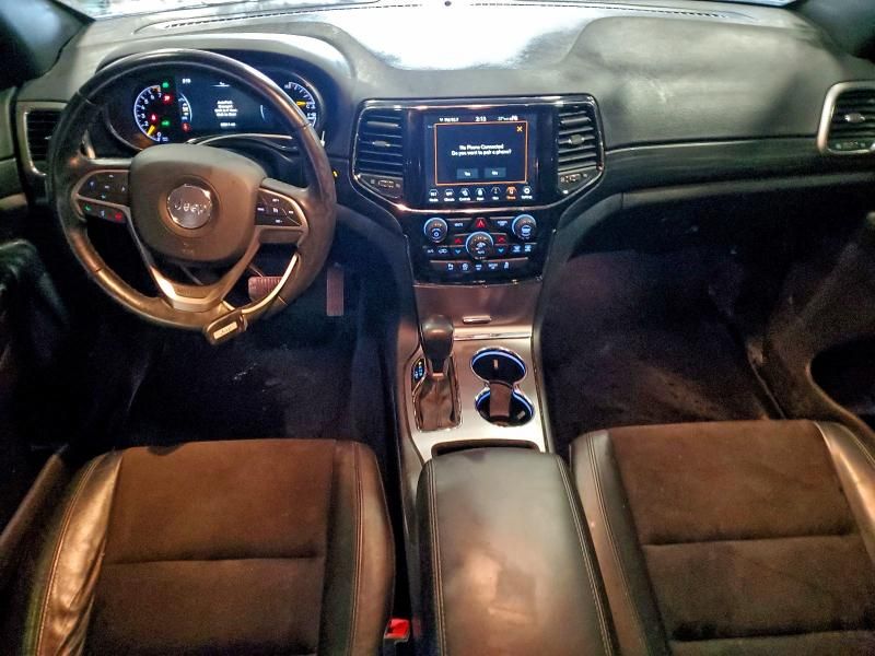 2020 Jeep Grand Cherokee Laredo