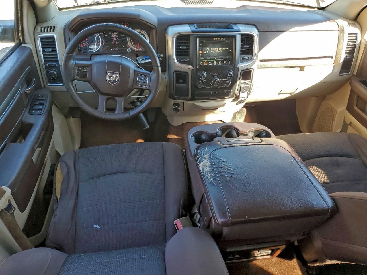 2013 Dodge Ram 1500 slt