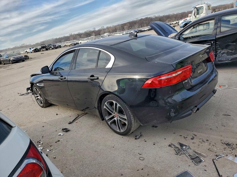 2017 Jaguar Xe Premium