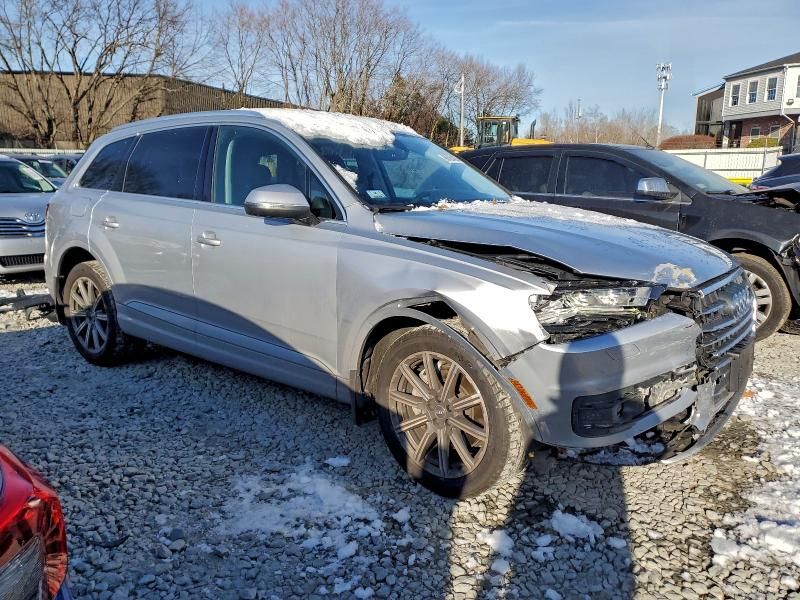 2018 Audi Q7 Prestige