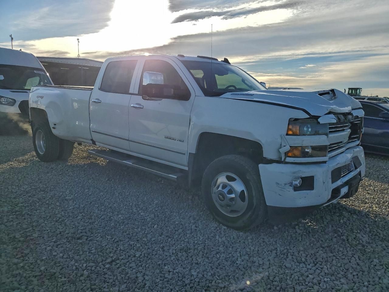 2019 Chevrolet Silverado K3500 lt