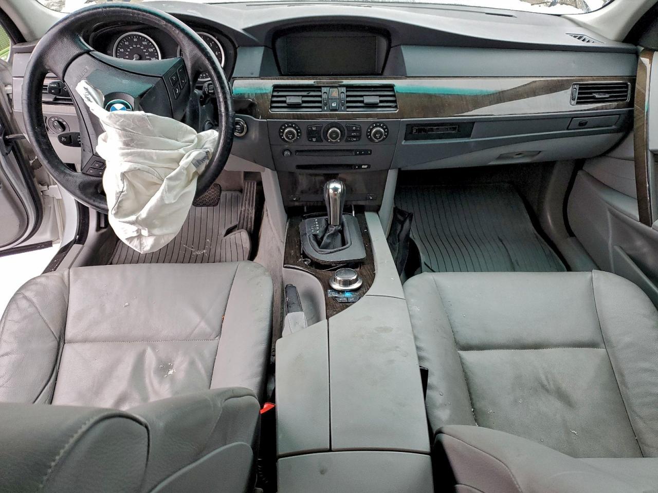 2006 BMW 525 xi