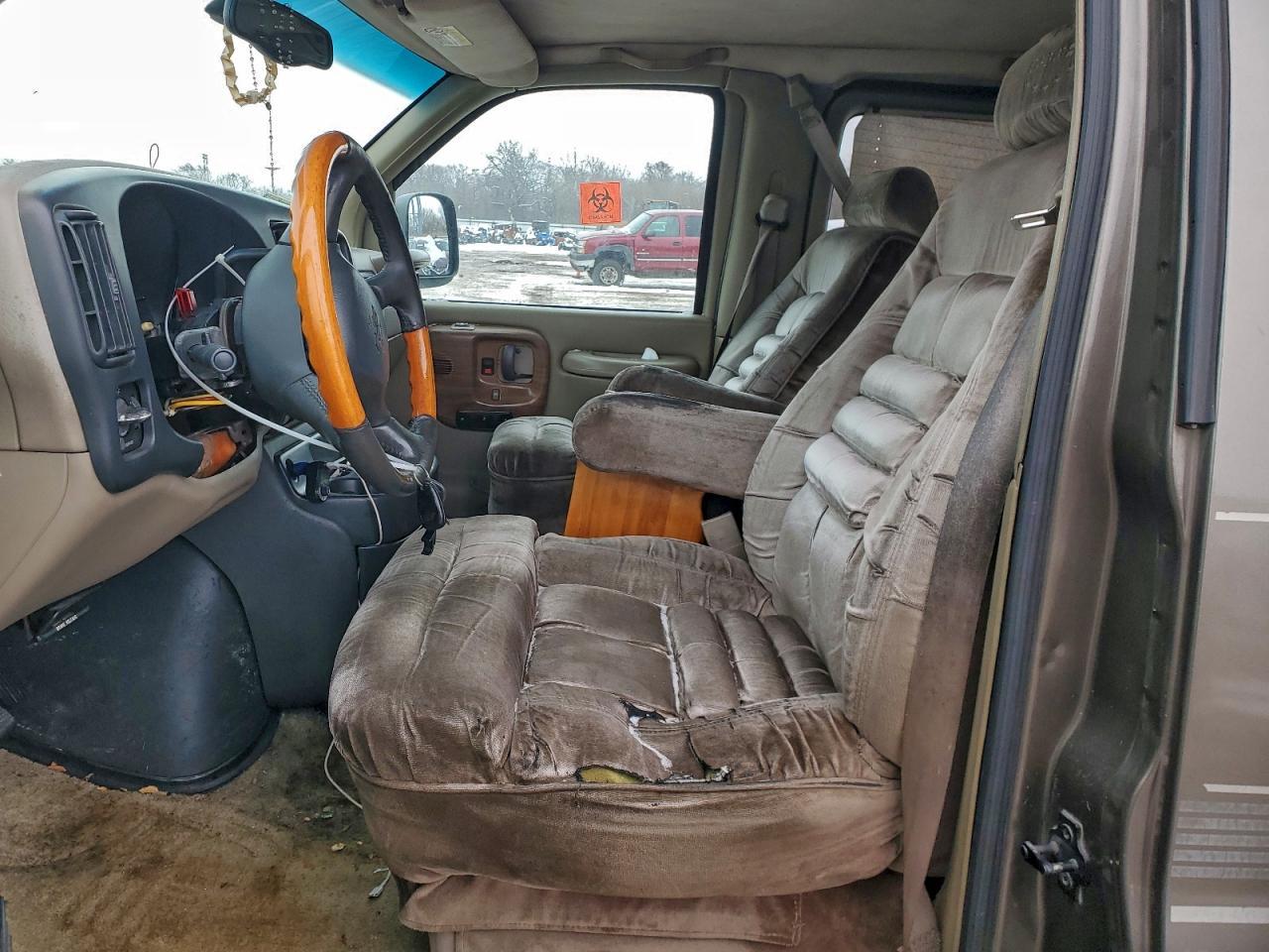 2000 Chev Express G1500