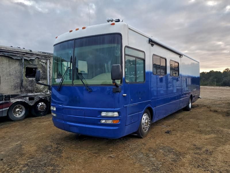 2006 Nationalrv 2006 Freightliner Chassis x Line Motor Home
