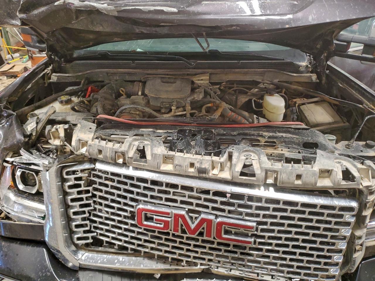 2015 GMC Sierra K2500 Denali