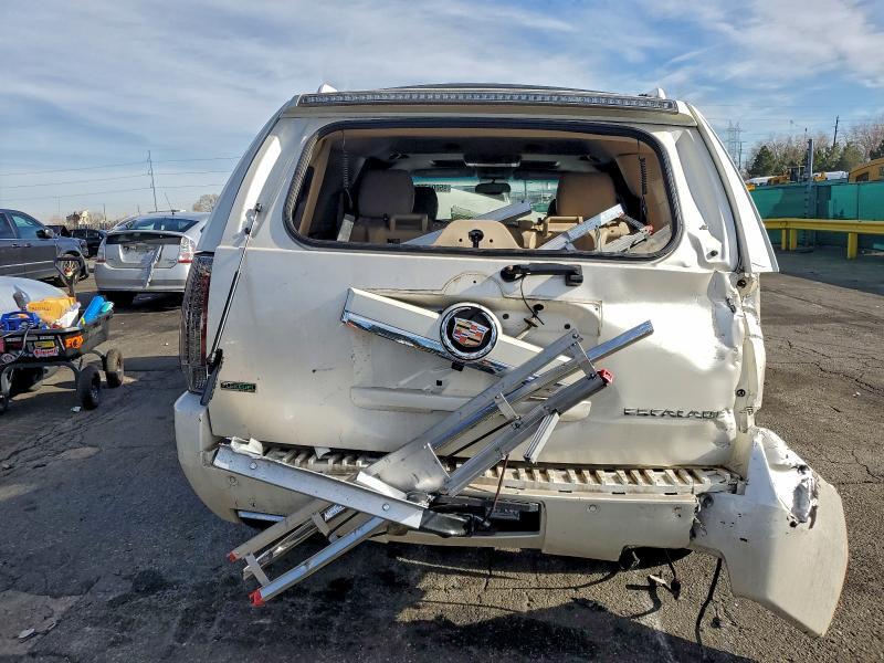 2012 Cadillac Escalade Premium