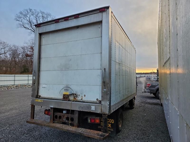 2007 Mitsubishi Fuso Truck of America inc fe 84D