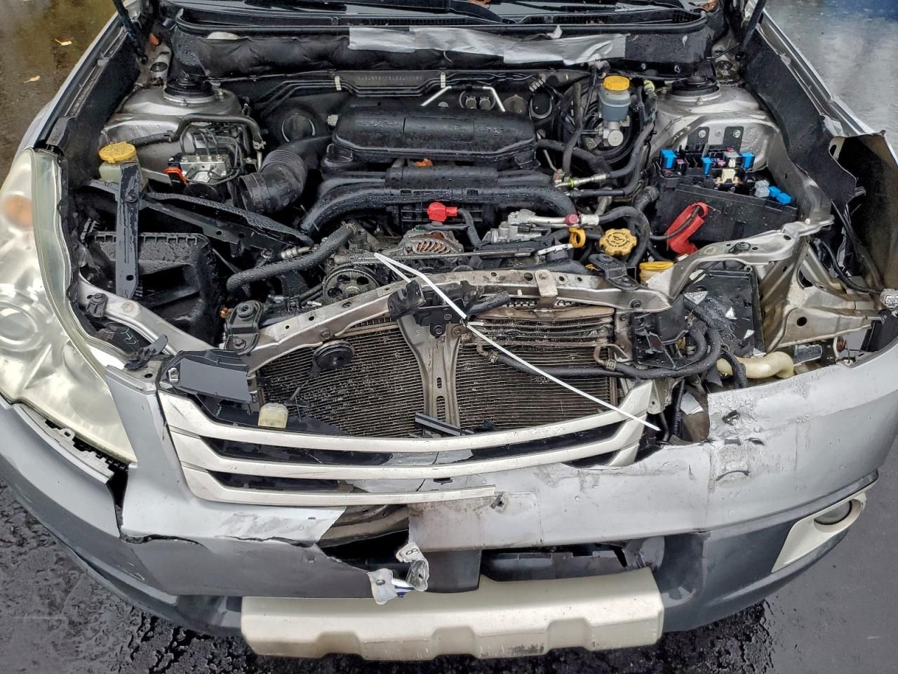 2010 Subaru Outback 2.5i Limited