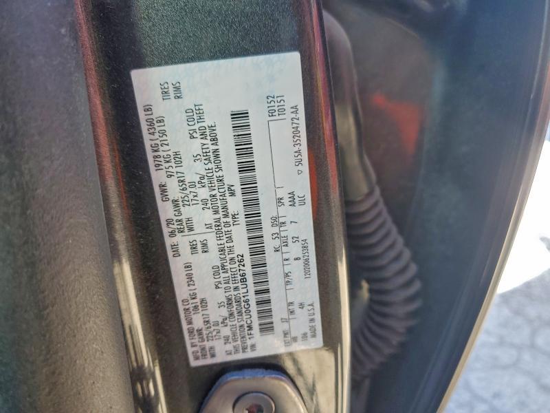 2020 Ford Escape se