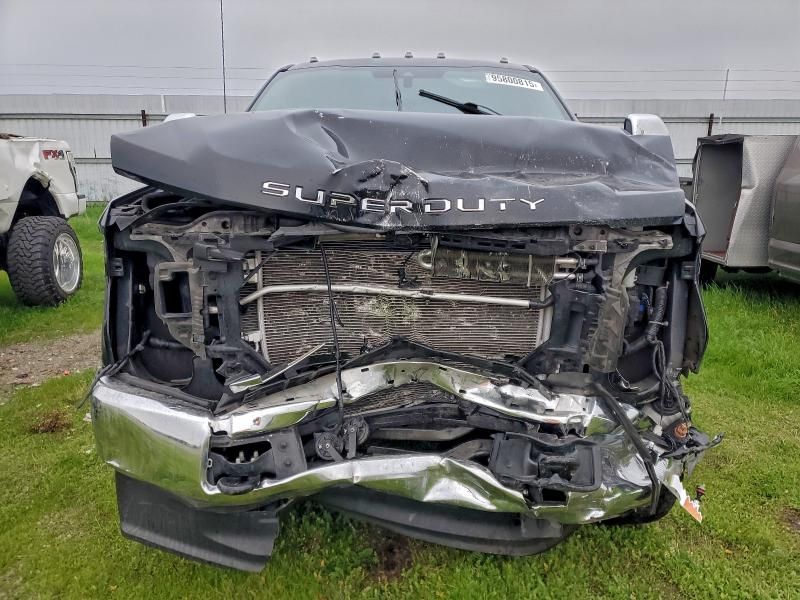 2022 Ford F350 Super Duty