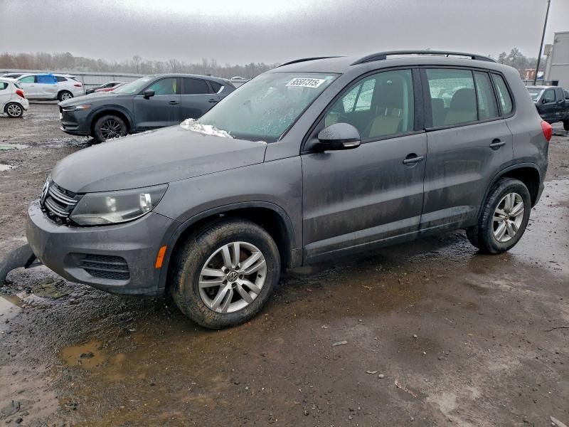 2016 Volkswagen Tiguan s