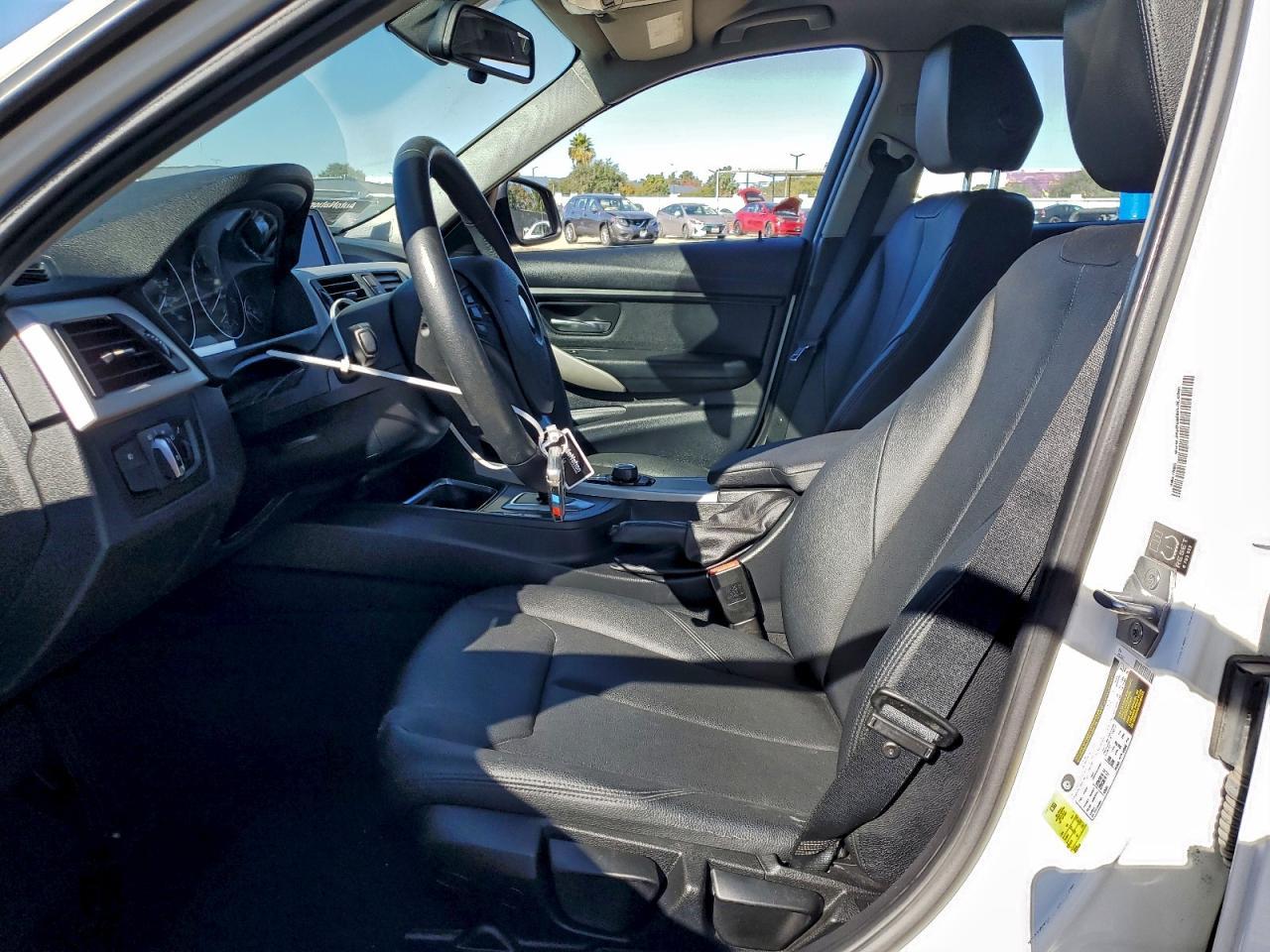 2014 BMW 320 i