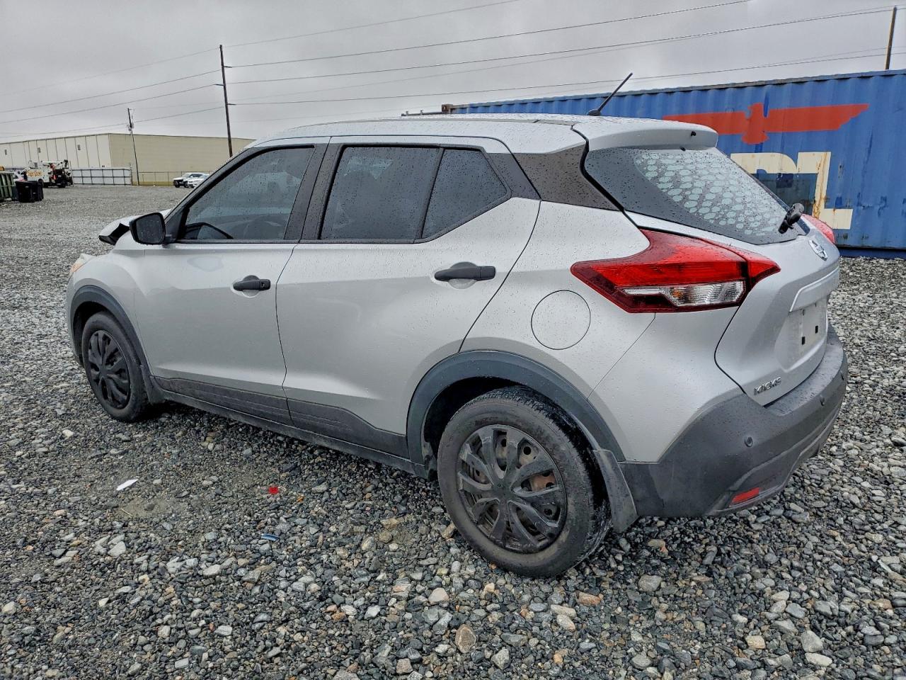 2020 Nissan Kicks s
