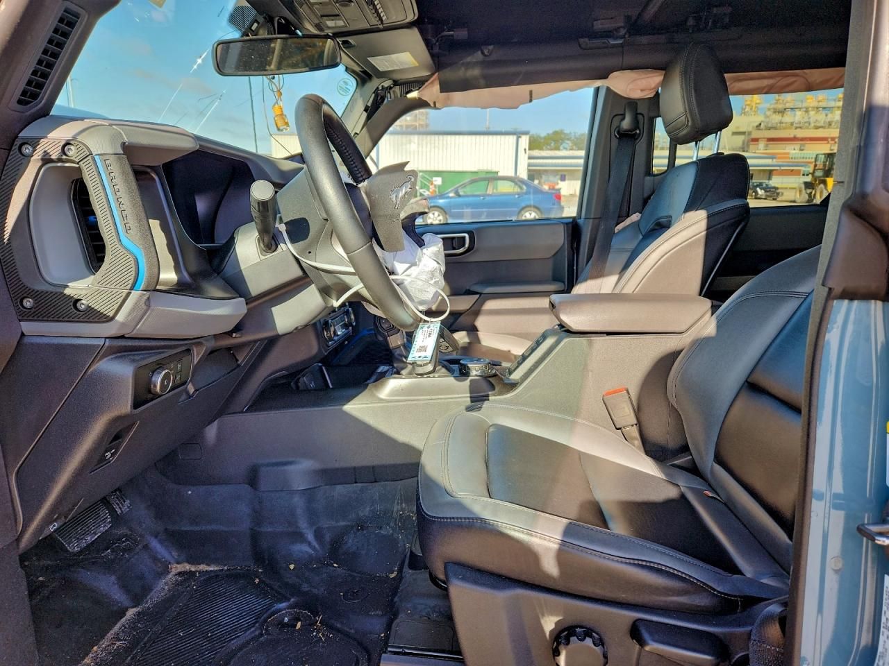 2023 Ford Bronco Base