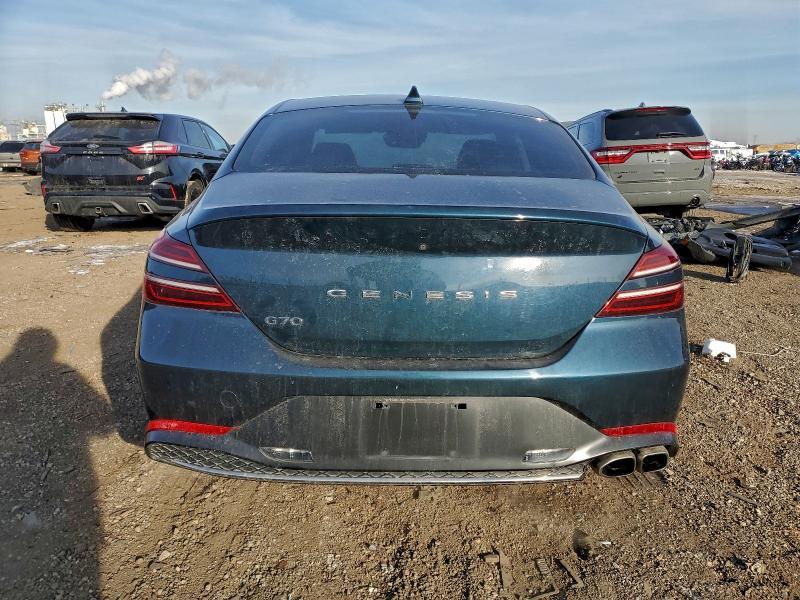 2022 Genesis G70 Base